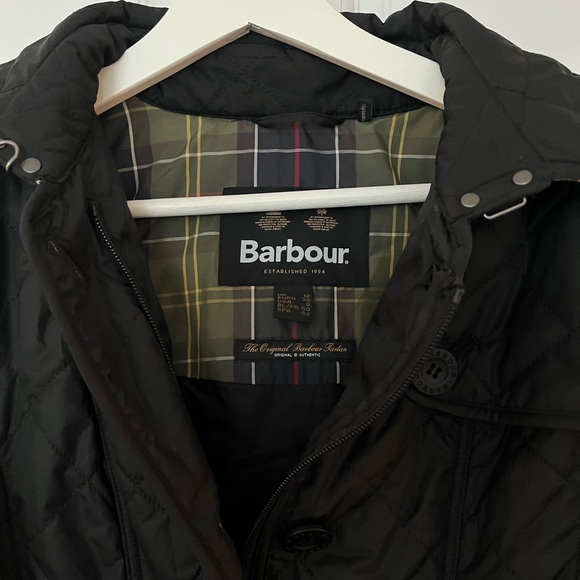 Barbour Tummel Box Quilt Trench Jacket-Women's Black - Picture 2 of 3